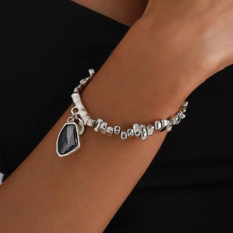 New Long Necklace Female Sweater Chain Irregular Crystal Pendant Charms Choker Necklace for Women Elegant Jewelry Gifts