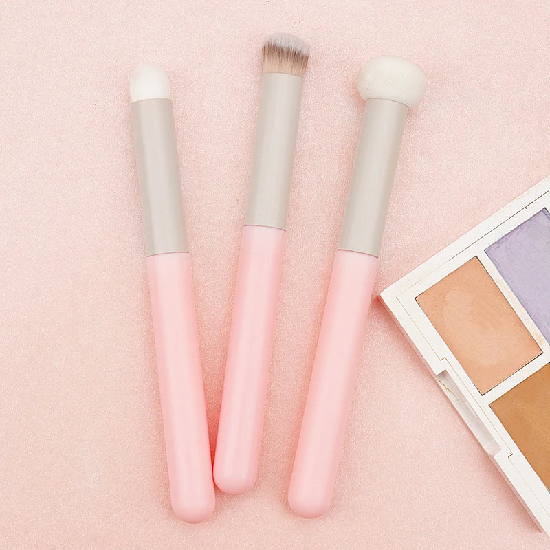 Cute Mushroom Sponge Makeup Brush - Concealing Puff for Foundation & Concealer Essential Beauty Tool for Women Salons