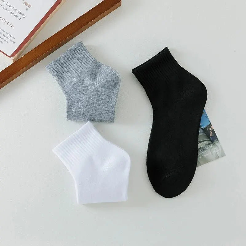 5/8 Pairs of MEN'S AND WOMEN'S Black Cotton Business Mid Length Soft and Warm Autumn/winter Solid Color Casual Socks