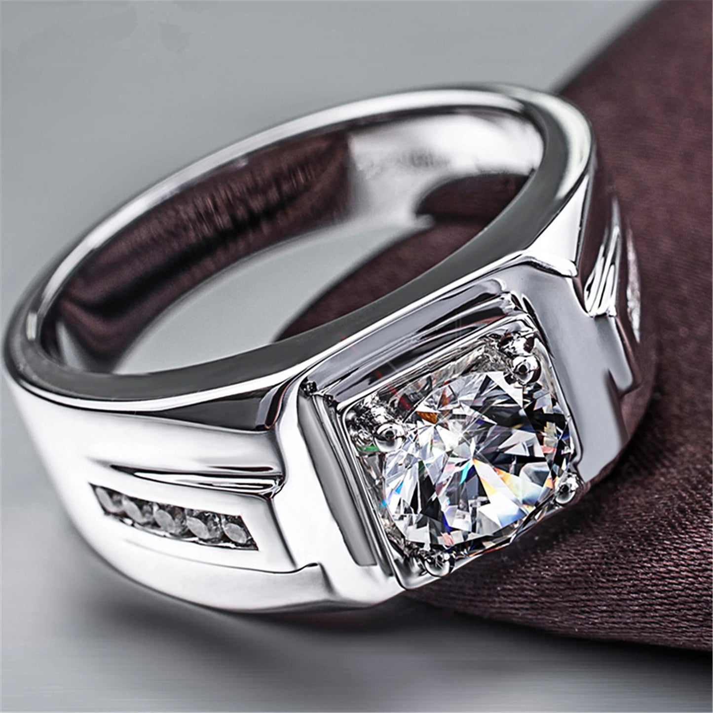 925 Sterling Sliver Man Rings Shining 5A Zircon for Man Women Wedding Engagement Jewelry Fashion Luxury Gift High Quality