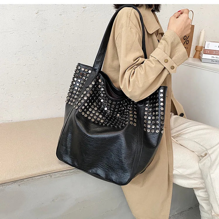 Casual Women Handbag And Purse Large Capacity Tote Bag High Quality Lady Bag Vintag Soft Pu Leather Rivet Shoulder Bags