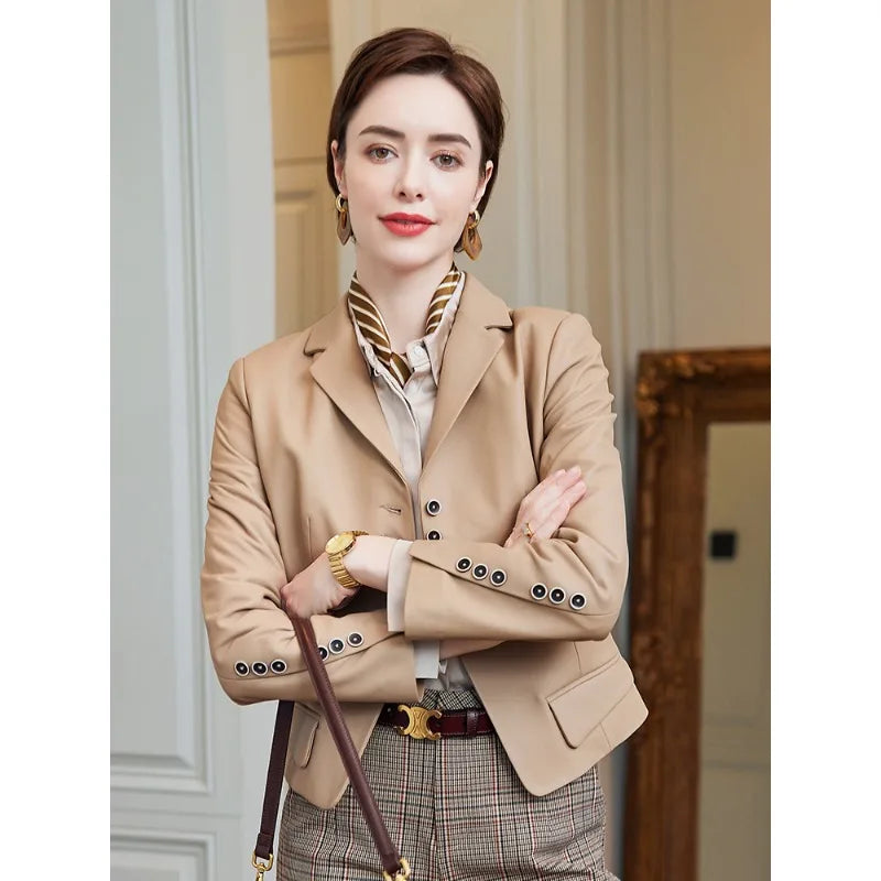 Leather Leather Clothing Women's 2025 Short Slim Jacket High Quality Sheepskin Women's Fashion Locomotive Autumn