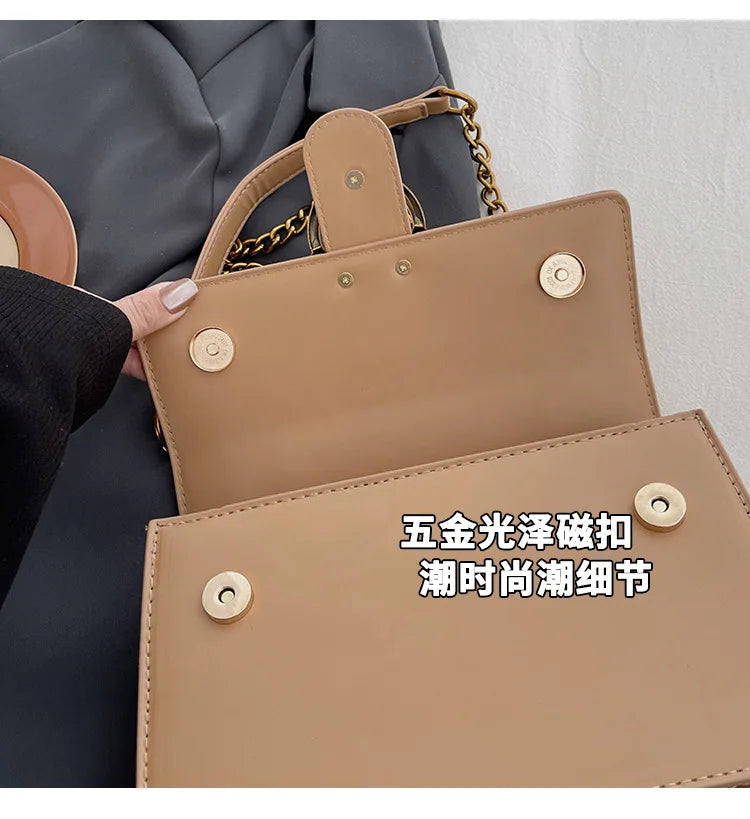 2026 Women Multiway Bag Unique Design High Quality Shoulder Underarm Purse Versatile Exquisite Details Fashion Tote Handbag