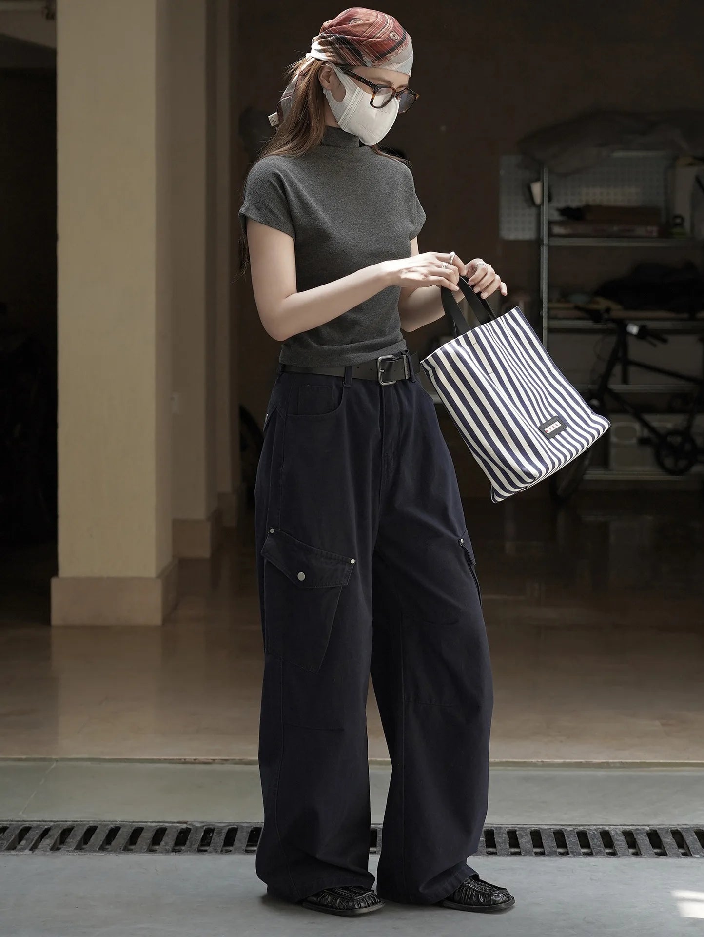 Retro and trendy waistband, workwear, large pocket, casual pants, three-dimensional and stylish pants for women