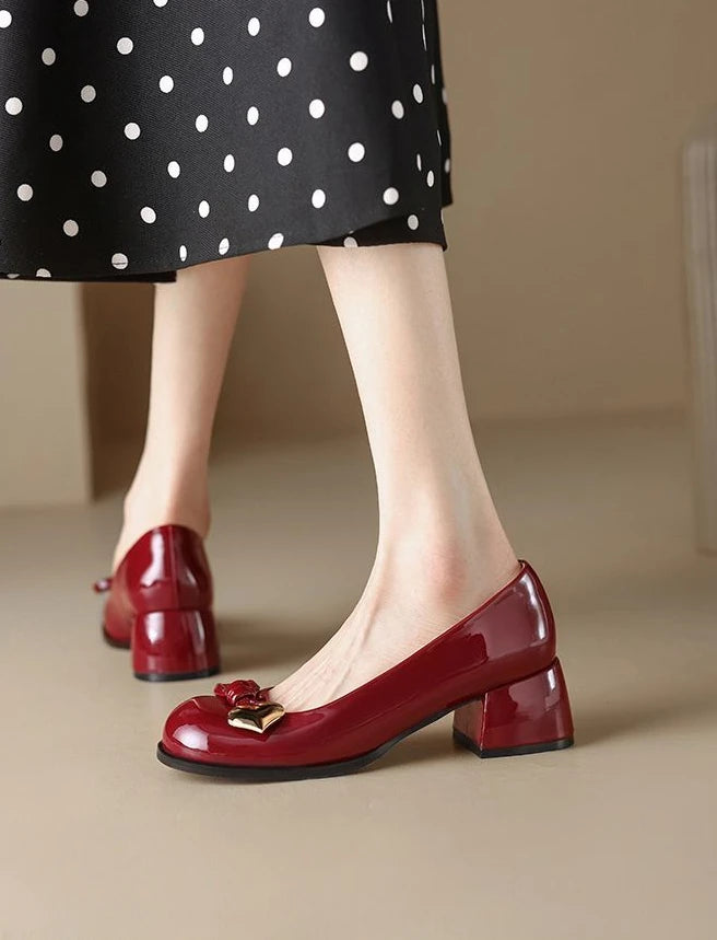 Shoes for Woman 2025 Women's Summer Footwear Round Toe Cute with Medium Heels Loafers Kawaii Trend on Sale Lastest Beau Today