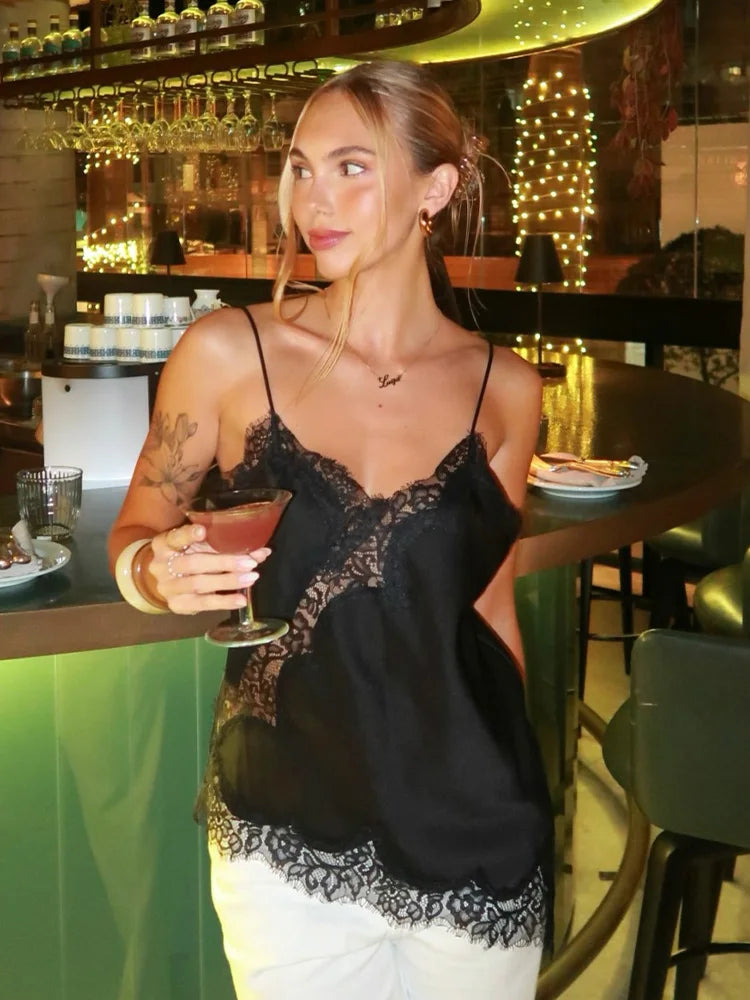 HH Summer Women Chic Sexy Lace Spliced Suspender Tops Woman V-neck Sleeveless Backless Hollow Asymmetrical Hem Design Top