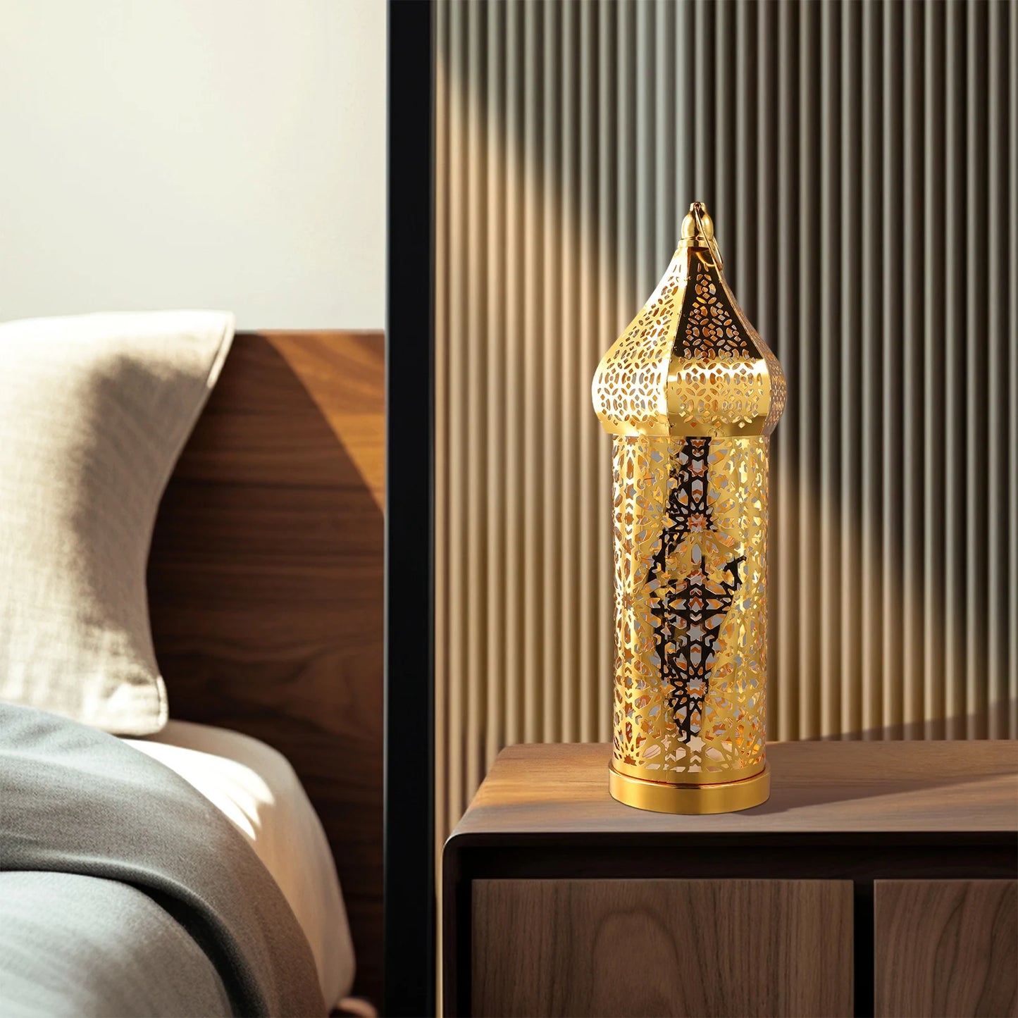 1PC Moroccan Golden Hollow Iron Lantern Ramadan Home Decoration Light Ornaments Gold Lanterns Moroccan Home Crafts Decoration