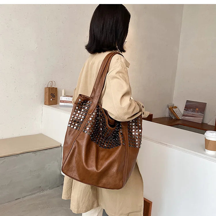 Casual Women Handbag And Purse Large Capacity Tote Bag High Quality Lady Bag Vintag Soft Pu Leather Rivet Shoulder Bags