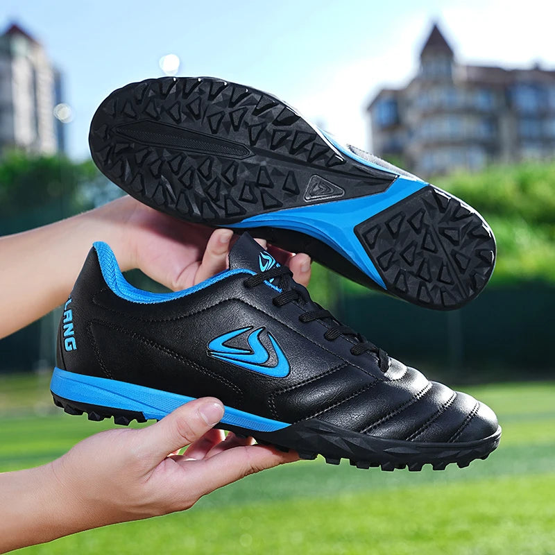 New Men Football Boots Outdoor Soccer Shoes TF FG Grass Cleats Comfortable Training Shoes Match Futsal Breathable Sport Indoor