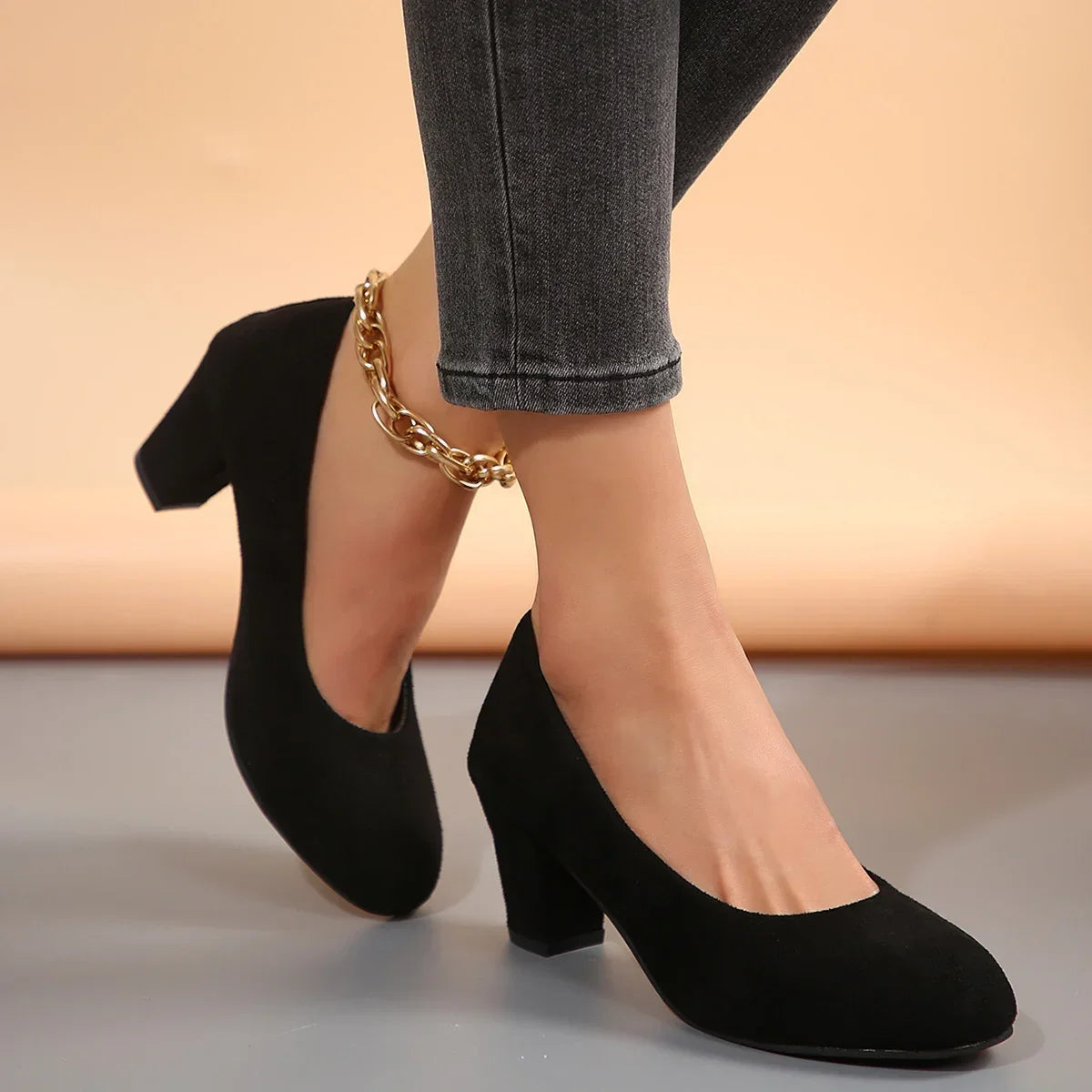 Autumn Single Shoes Women's Fashion New Round Toe Shallow Suede Cover Foot Non-slip Wear-resistant High Heels