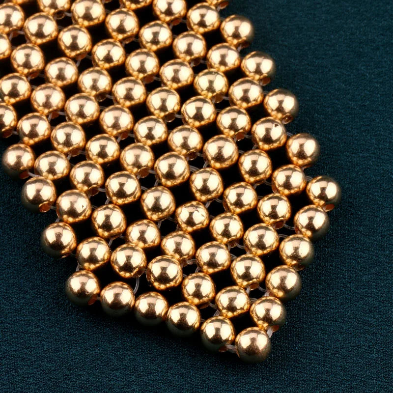 Hand-Made Beaded Necklace Golden Accessory Stylish Luxury Runway Model Jewelry