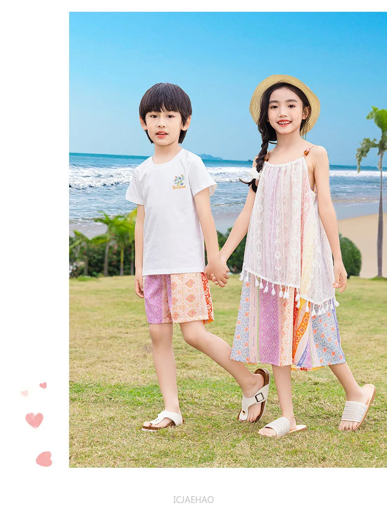 Dress 2025 Woman Vacation Couple Parent-child Beach Family Resorts Look Matching Holiday Outfit Mom Daughter Clothes Dad Son Set
