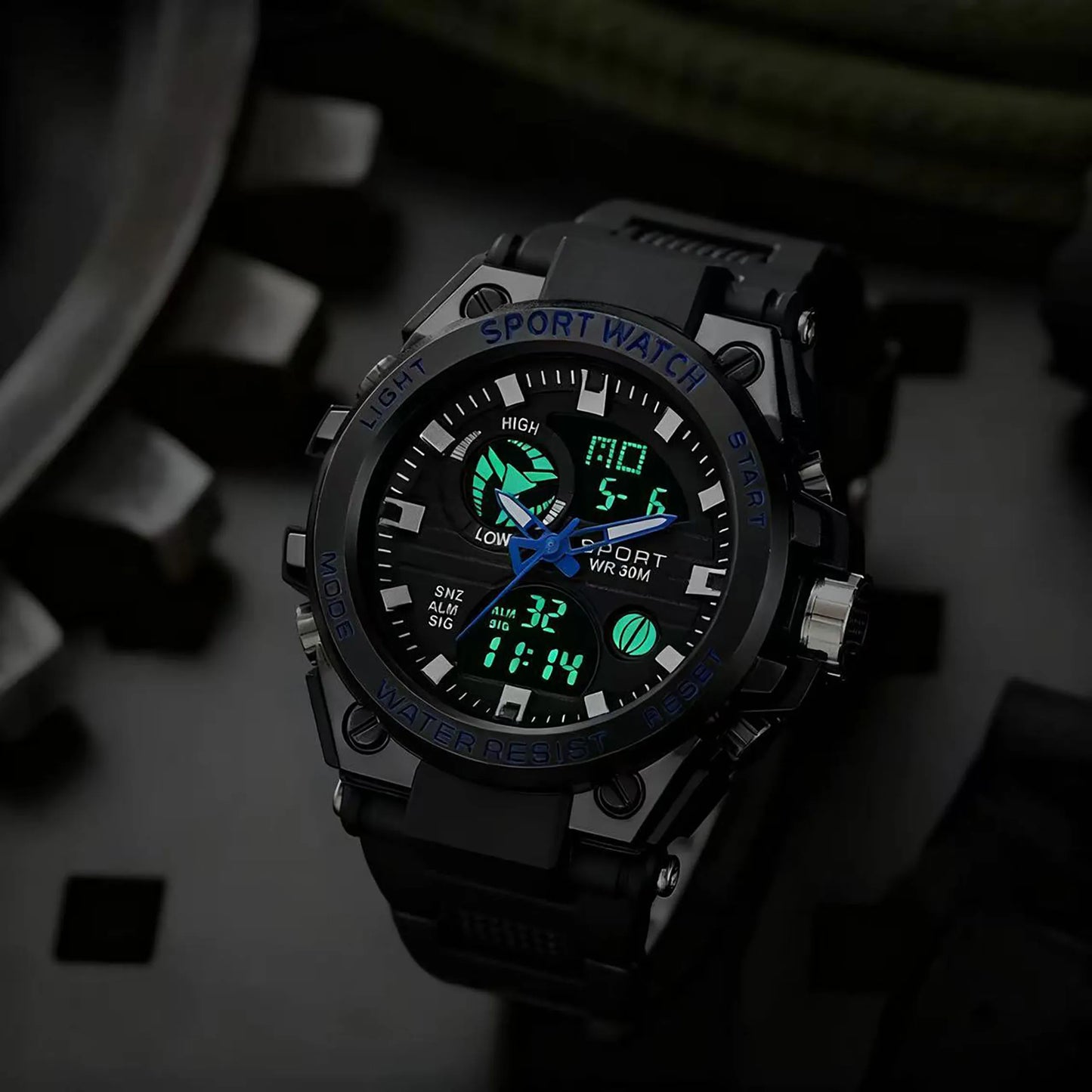 Electronic watch for men, students, junior and senior high school students, teenagers, multi-functional sports, high-quality men