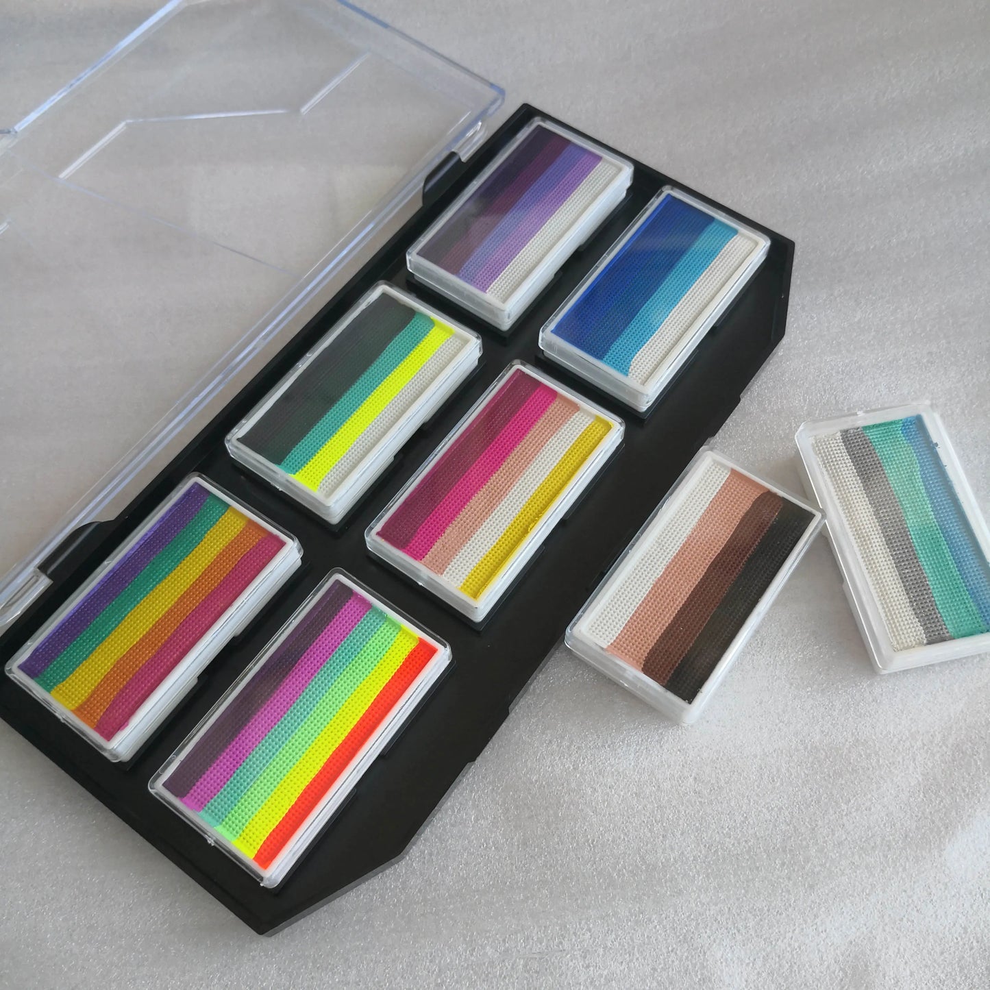 12 Grids Rainbow Split Cake Face Body Paint Art Painting Pigment Plastic Empty Palette Tray with Lid