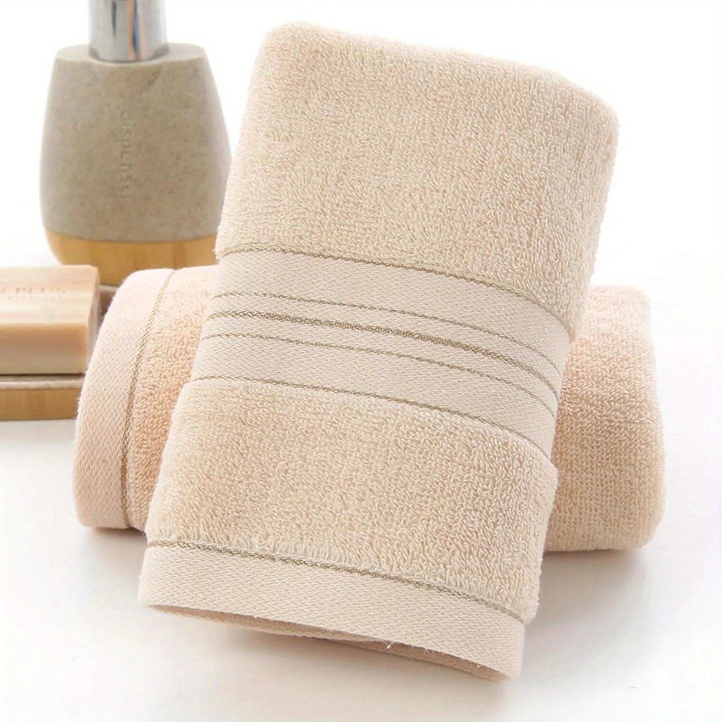 100% Pure Cotton Bath Towel, Soft and Absorbent Multi-Purpose High-Quality Quick-Dry Bathroom Towel