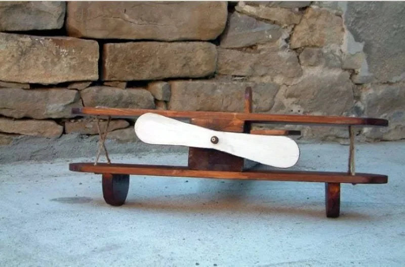 Baby Photography Props Posing Props Baby Shoot Accessori Wood Retro Plane New Born Baby Milestone Posing Hundred Day Photo Props