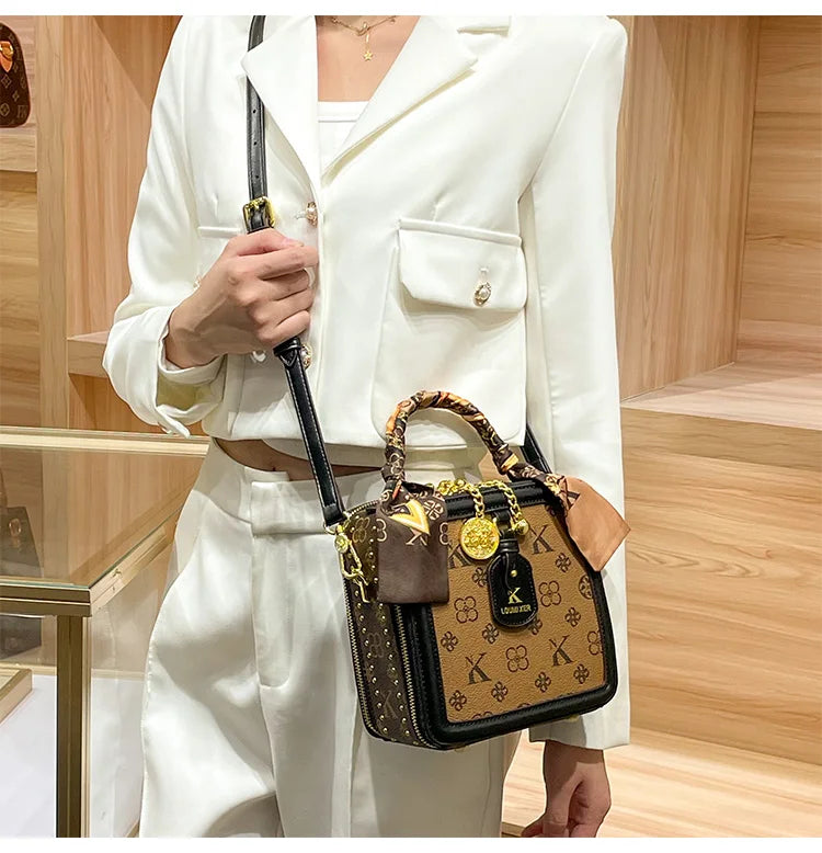 Ladies' handbag, light luxury square bag, 2026 autumn and winter new style, high-end and high designer single shoulder crossbody