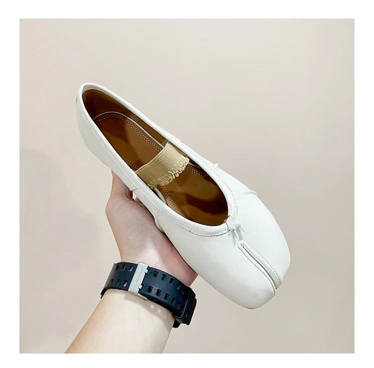 Womens Genuine Leather Ballet Flats Black Sheepskin Pleated Tibi SplitToe Shoes Fashion Mules Designer Footwear