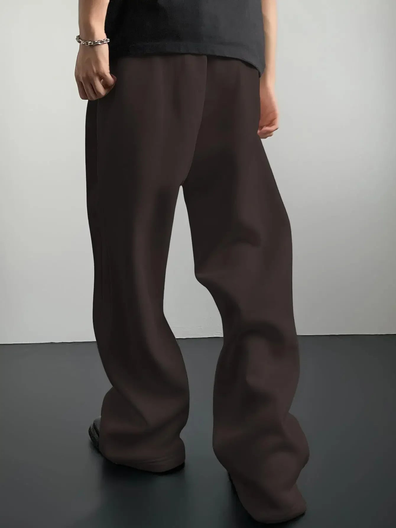 2025 New Korean style Sweatpants Sport Pants Men Running Pants Spring Summer Loose Casual Sweat Pants Straight Jogging Pants Men
