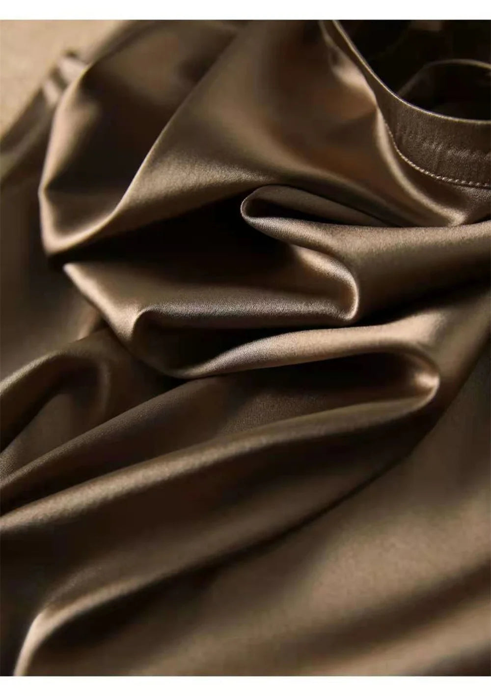 Satin Silk Shirts for Women Smooth & Shiny Short Sleeve T- Shirts Pullover Blouses Casual Loose Elegant Work Tops