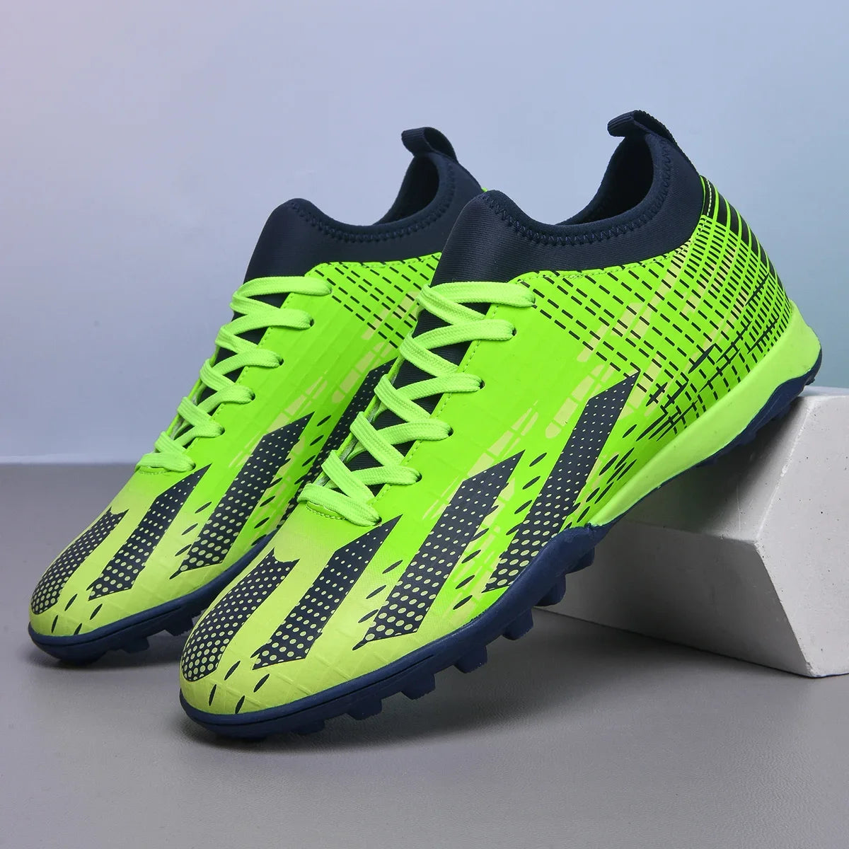 Men Professional Football Shoes Society TF/FG Soccer Shoes  Cleats Original Indoor Football Field Boots Grass Training Sneakers