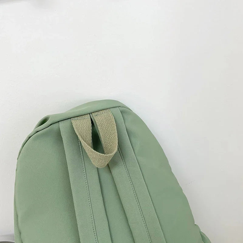 Simple Solid Color Casual Backpack Lightweight and High School Student Bag Multifunctional Backpack Suitable for Travel,School