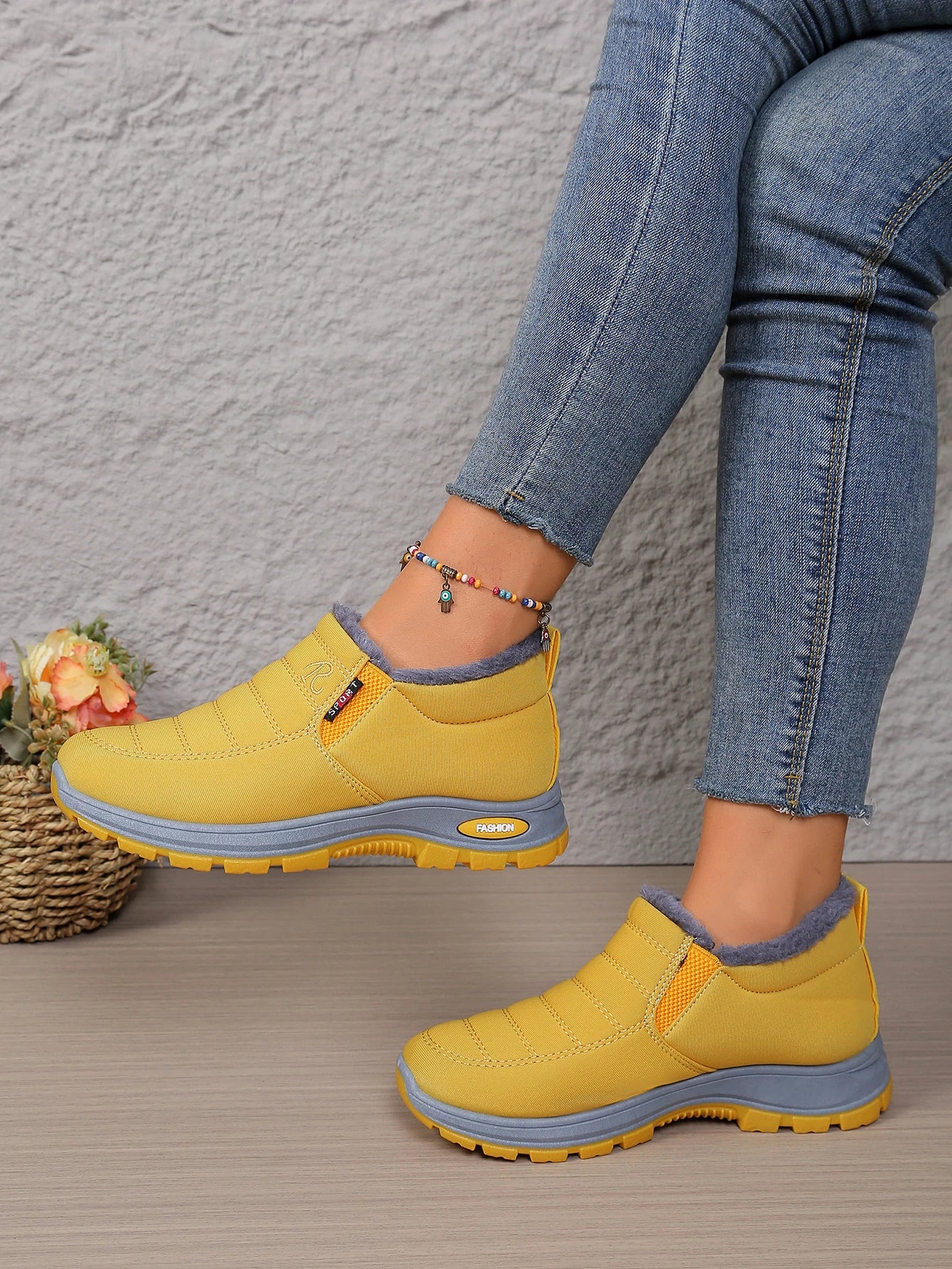 Women's Shoes, Women's Sports Shoes, Fleece and Thickened Boots, Lightweight Soft-Soled Women's Snow Boots