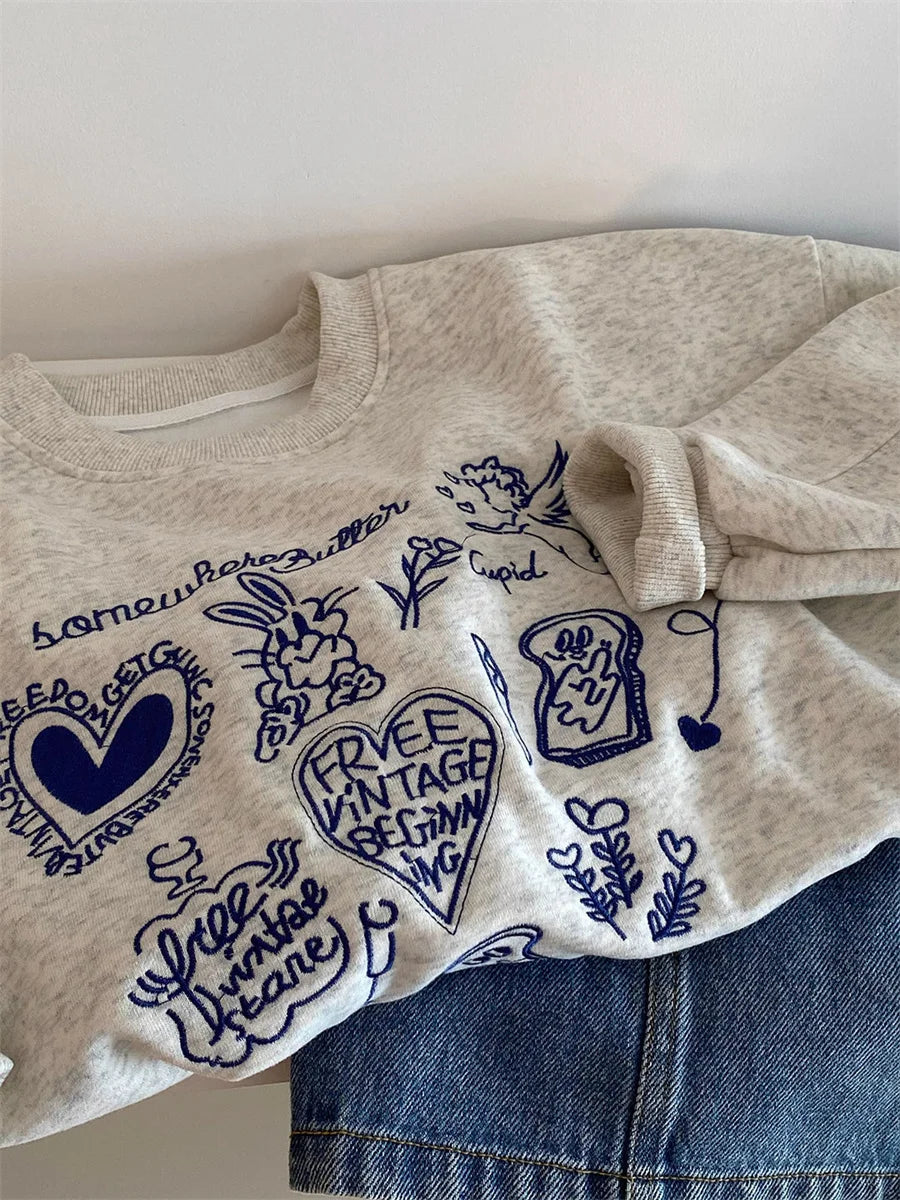 Korean Fashion Women's Gray Embroidered Round Neck Short Sweatshirts Autumn Long Sleeves Vacation Pullovers Tops Casual Popular