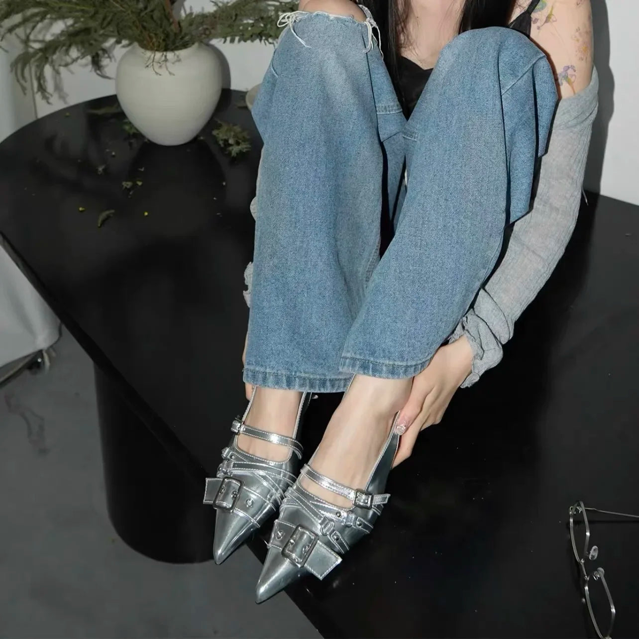 Pointed Toe High Heels Women Wear Belt Buckle Baotou Cold Slippers 2025 Half Drag Back Empty Single Shoes