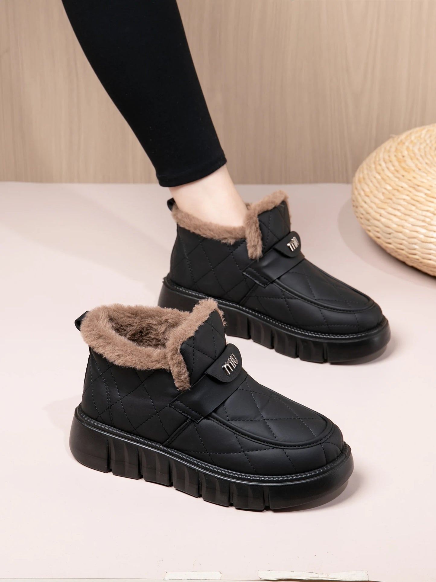 2026 Winter New Arrival Women's Shoes Thick Bottom Anti-Slip Wear-Resistant Cold-Proof Warm Comfortable Free Shipping