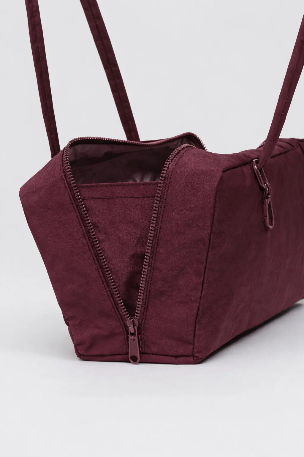 Ladies' Bowling Tote Bag  Nylon Shoulder Bag Large Capacity Simple Versatile Ultralight Zipper Commuting Travel Bag