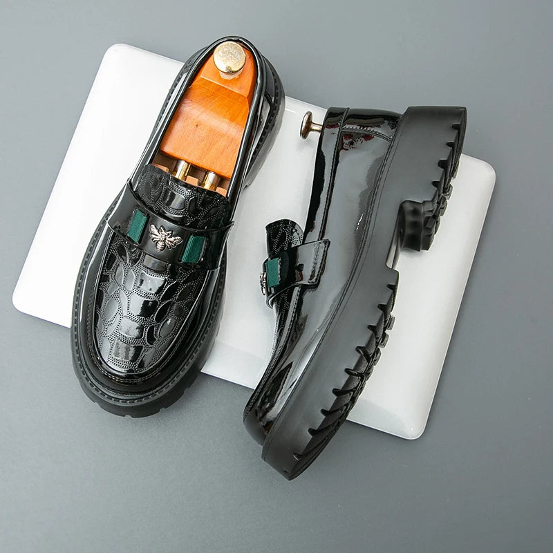 New Leather Shoes Men's Round Toe Thick soled Formal Shoes Loafers Non Slip Fashion Light luxury college Business Casual Shoes