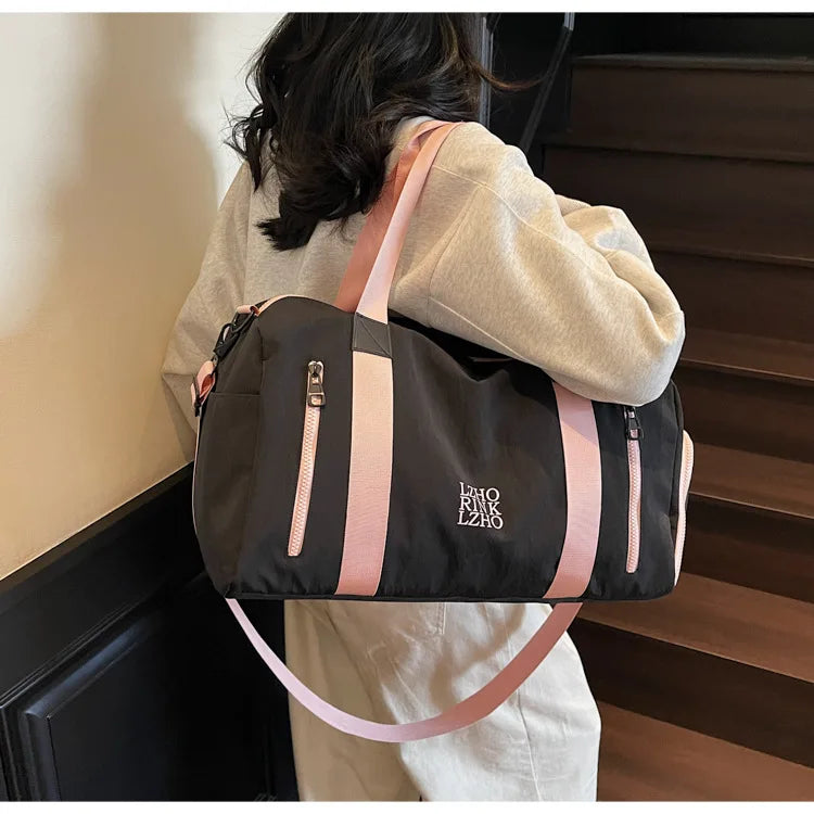 Fashion Travel Bags For Women Large Capacity Men's Sports bag Waterproof Weekend Sac Voyage Female Messenger Bag Dry And Wet