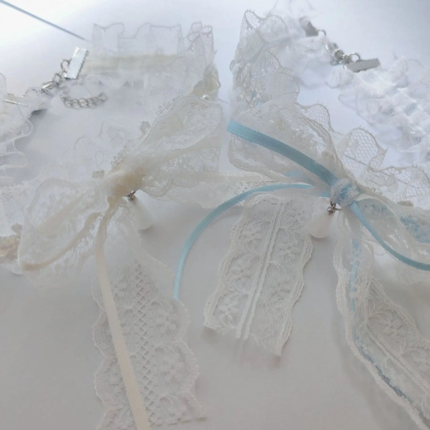 1 Piece Sweet Sexy Schoolgirl Necklace INS Aesthetic Lace Bow Delicate Clavicle Chain for Women White Black Color Gothic Choker
