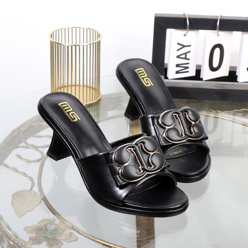 Women's slippers in summer 2024 wear sandals with thin heels high heels buckle is simple elegant black Women shoes