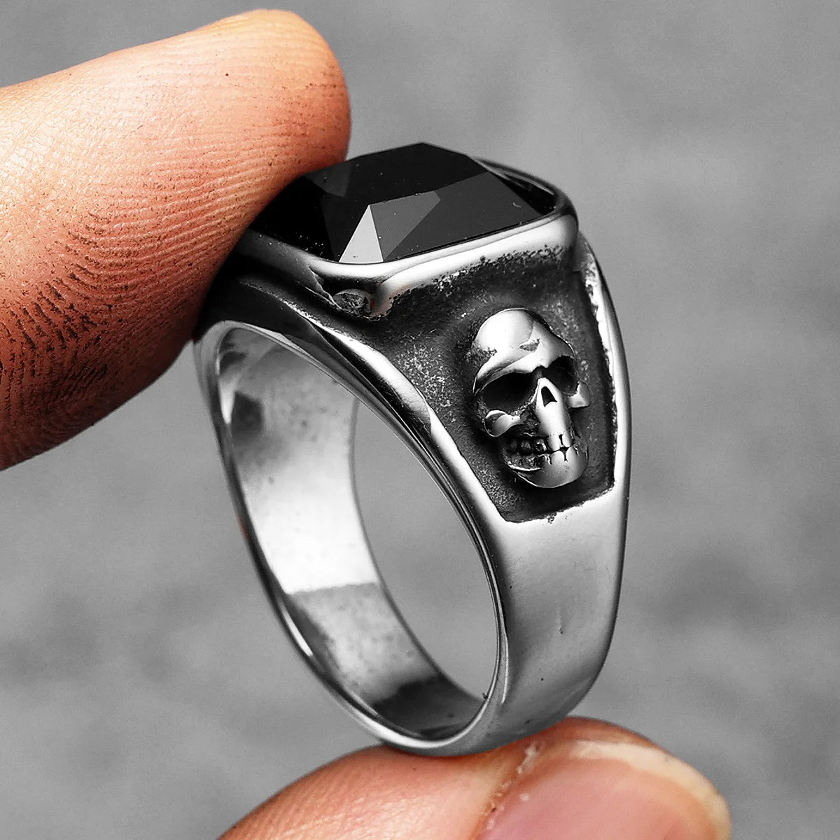 Gem Stone Skull Men Rings Stainless Steel Women Jewelry Vintage Gothic Punk Rock Cool Stuff Fashion Accessories Gift Wholesale