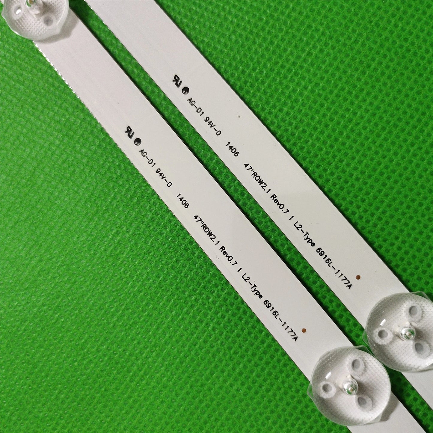 LED strips for  47 TV 47LN5400 47ln575s 47LN613S 47LN613V 47LN6130 47LN6138 47LA620S 47LA6208 47 ROW2.1 REV 0.7 1 L2 TYPE