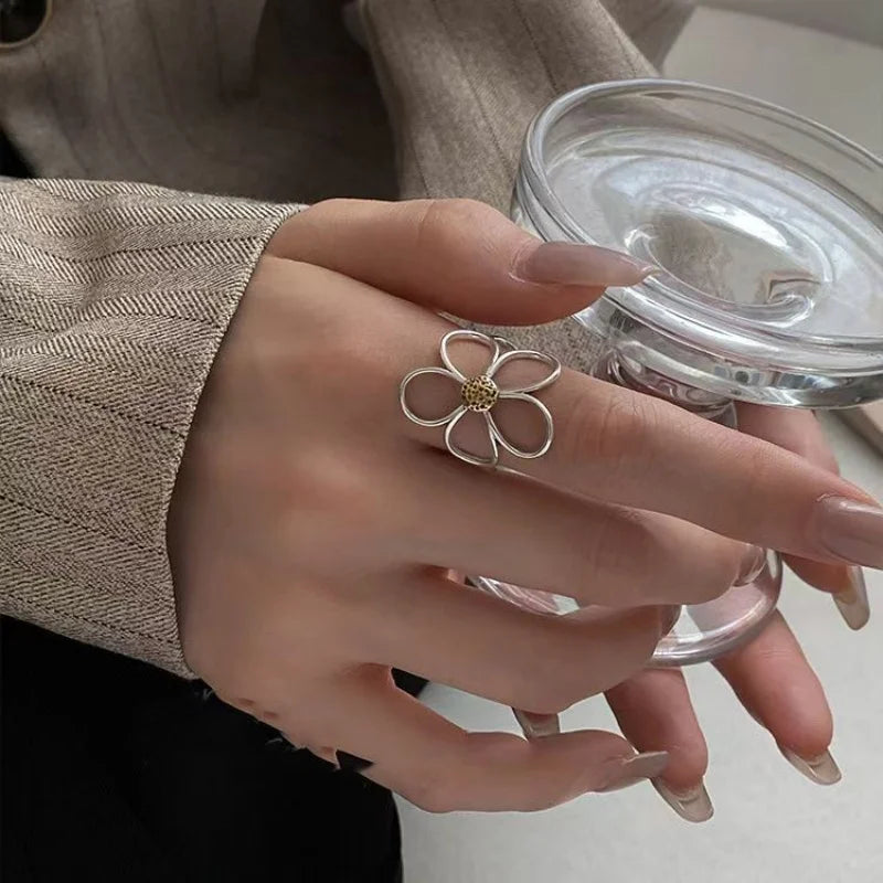 Sterling Silve Flower Ring for Women Gift Hollow Out Design Retro Hip Hop Versatile Jewelry Party Gift Dropship