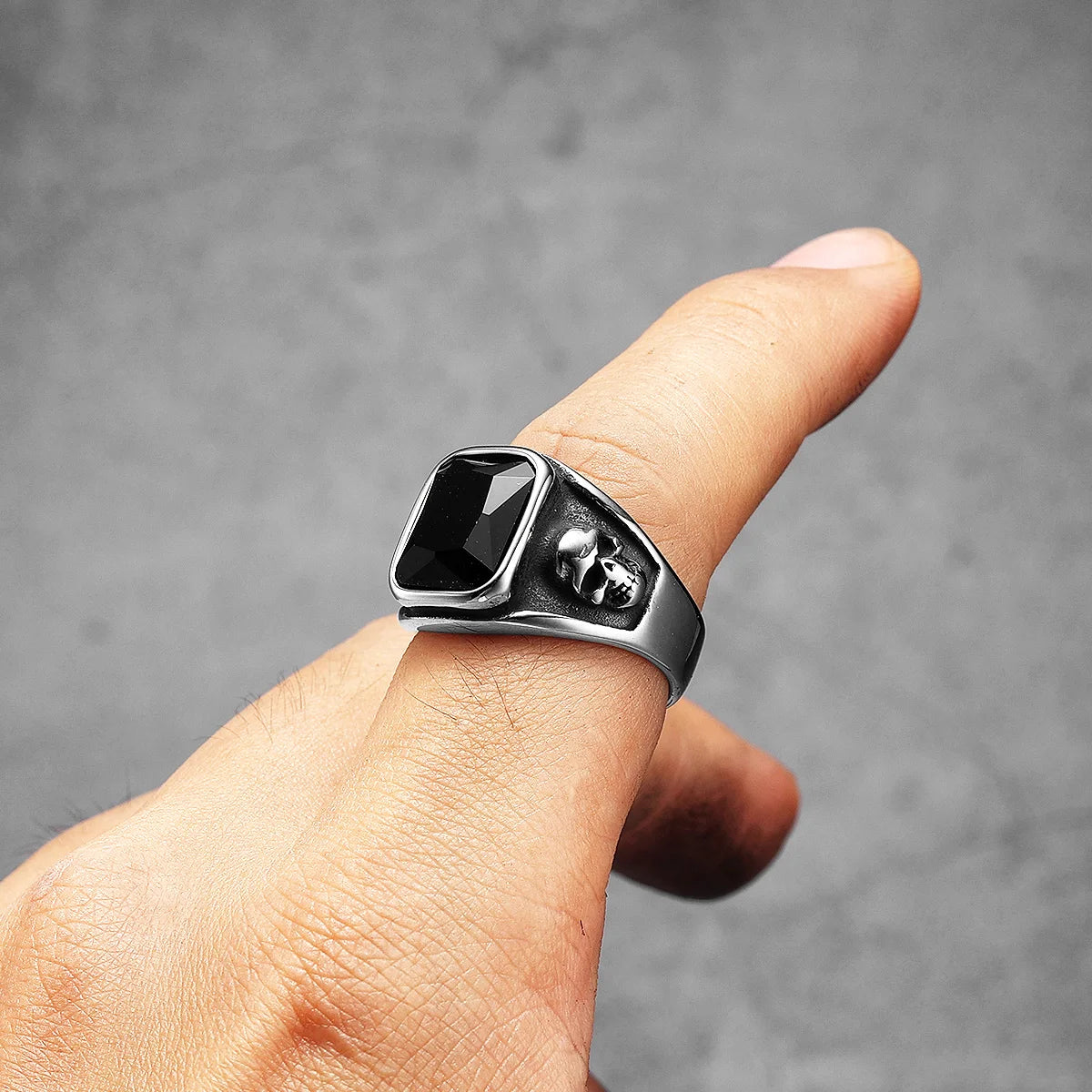 Gem Stone Skull Men Rings Stainless Steel Women Jewelry Vintage Gothic Punk Rock Cool Stuff Fashion Accessories Gift Wholesale
