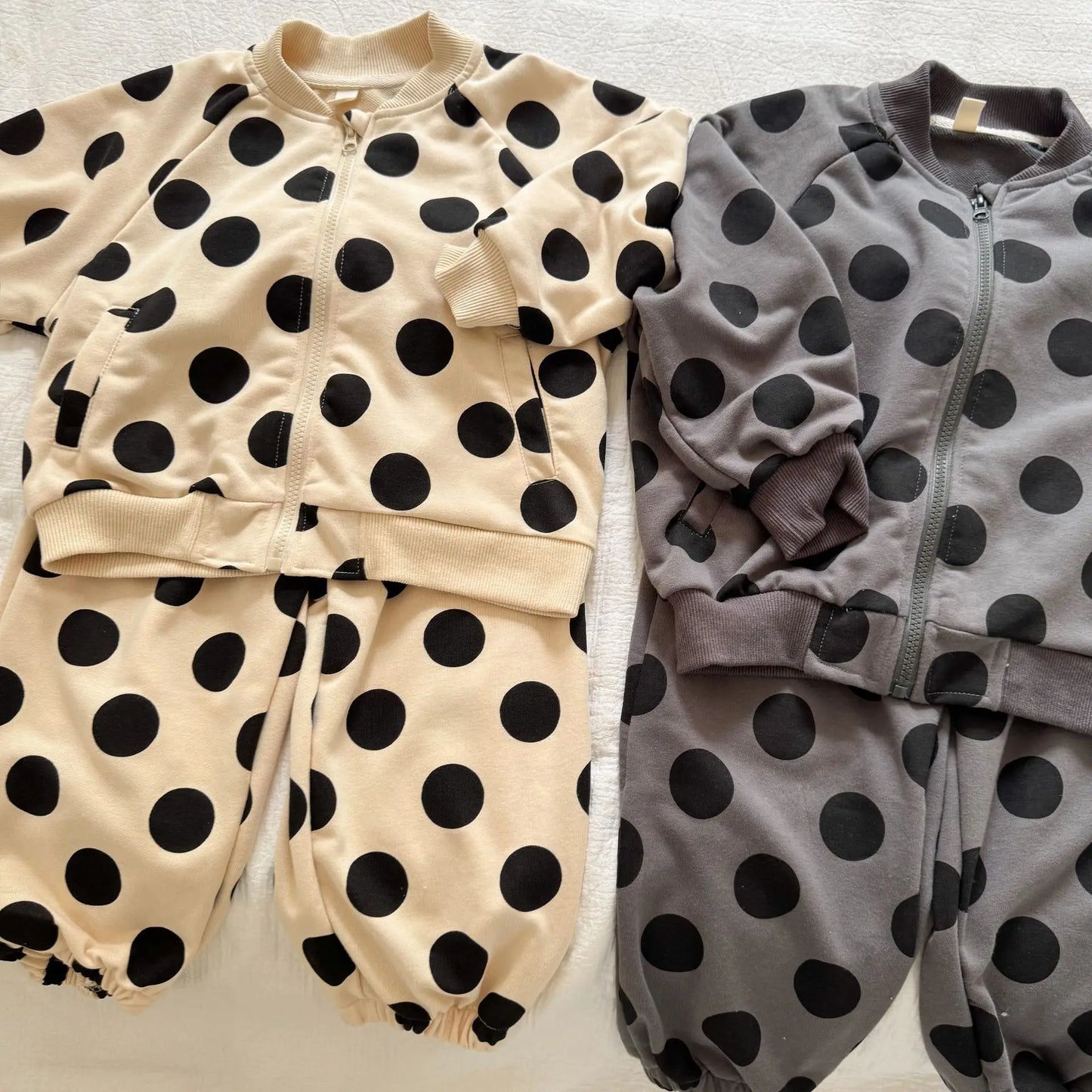 2025 Autumn New Children Long Sleeve Clothes Set Boys Girls Zipper Coat + Sweat Pants 2pcs Suit Kids Casual Polka Dot Outfits