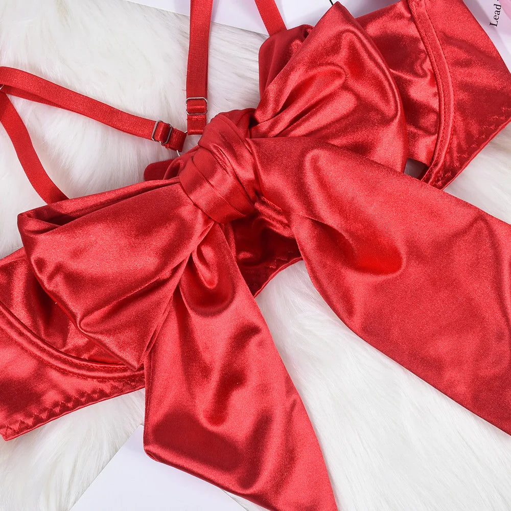 Lingerie's new hot selling European and American lingerie with exquisite bow and hollow out sexy three piece set with steel ring