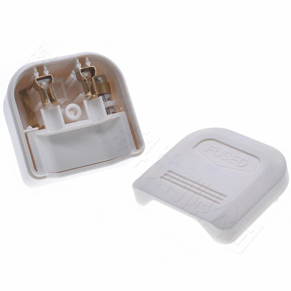 European EU 2Pin to UK 3Pin Power Socket Travel Plug Japan European EU to UK Travel Adapter Electrical Charger Adapter Converter