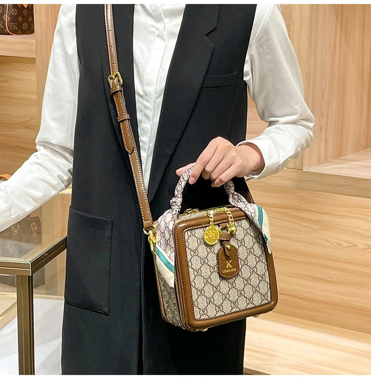 Ladies' handbag, light luxury square bag, 2026 autumn and winter new style, high-end and high designer single shoulder crossbody