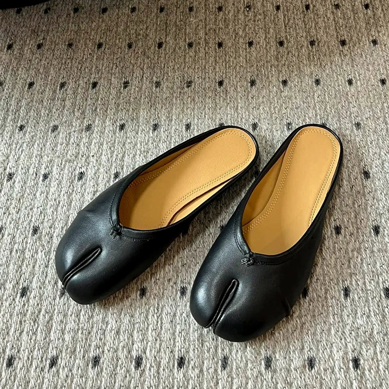 Womens Genuine Leather Ballet Flats Black Sheepskin Pleated Tibi SplitToe Shoes Fashion Mules Designer Footwear