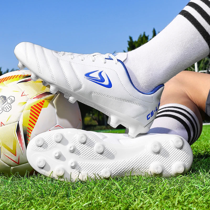 New Men Football Boots Outdoor Soccer Shoes TF FG Grass Cleats Comfortable Training Shoes Match Futsal Breathable Sport Indoor