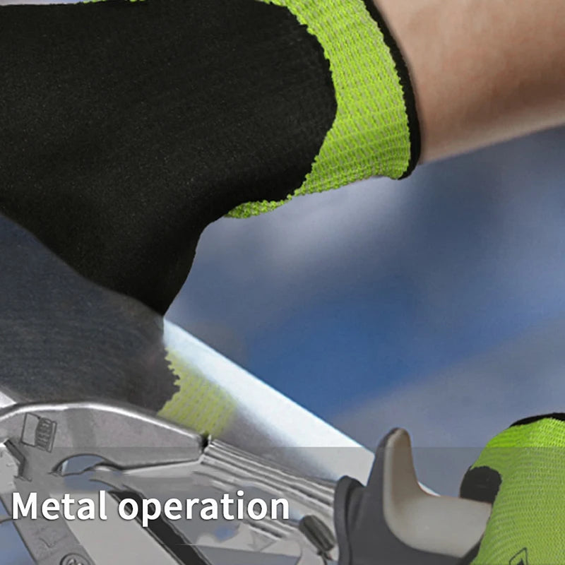 Steel-Wired A6 Gloves Provides anti-cut and anti-stab feature; Non-Slip and Resistant to Wear