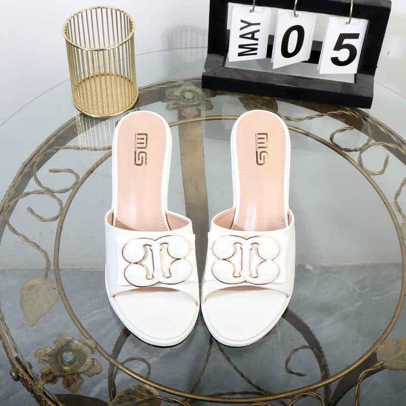 Women's slippers in summer 2024 wear sandals with thin heels high heels buckle is simple elegant black Women shoes