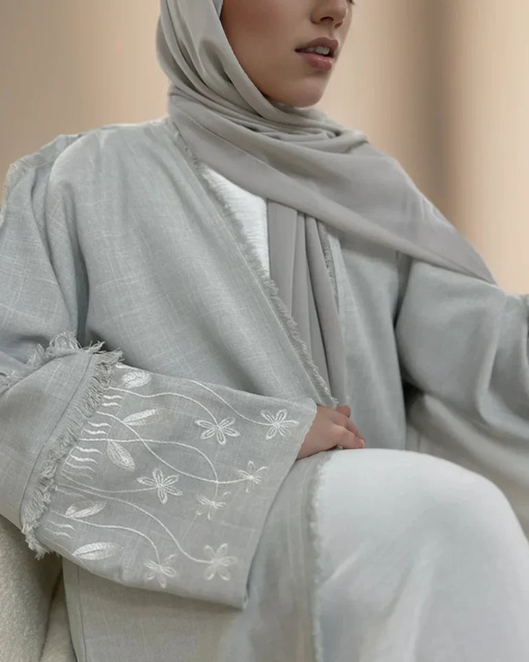 2025 Islamic Muslim Women's Light Gray Abaya with White Embroidery on Sleeves Loose Fit Ideal for Middle East Daily Wear Ramadan