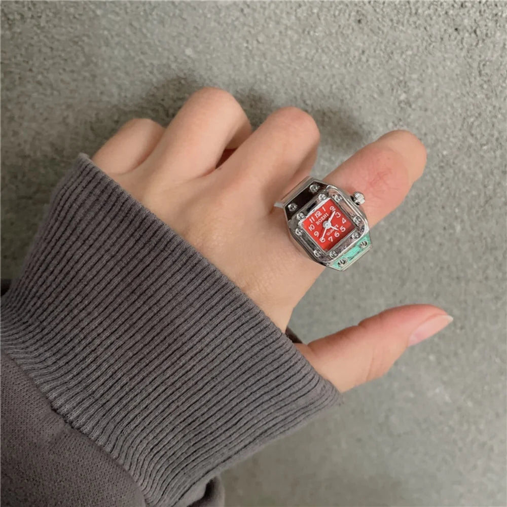 Watch Ring Assorted Niche Couple Finger Watch Mini Clock Retro Creative Electric Mens Girls Items Glass Boho Luxury