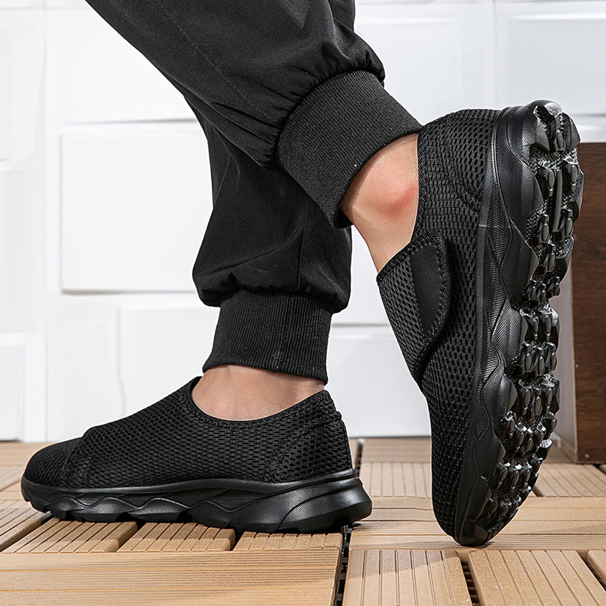 Wide Feet Breathable Mesh Slip On Walking Shoes, Extra Wide Toe Box No Squeeze Toes, Lightweight Soft Sole Casual Lazy Sneakers